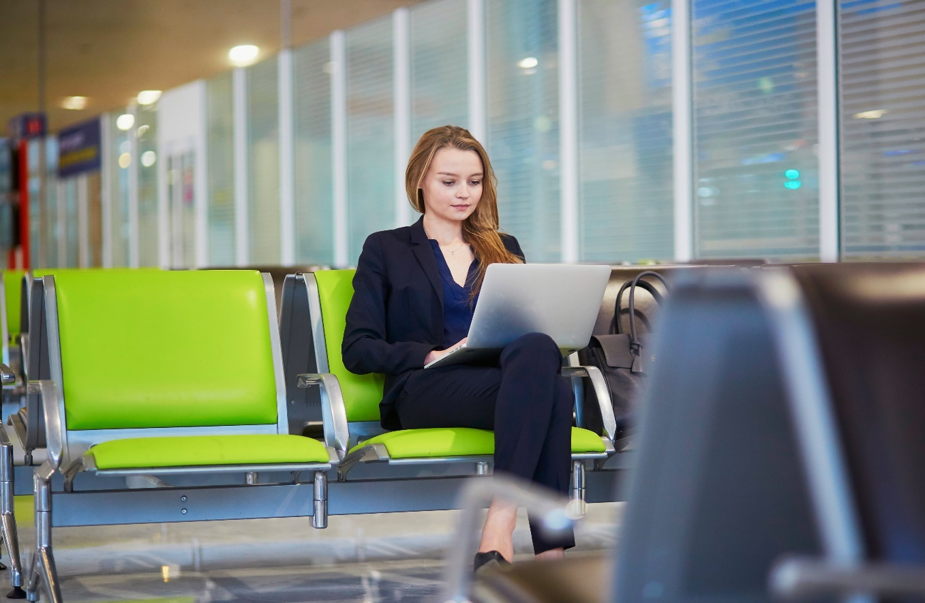 female business travellers